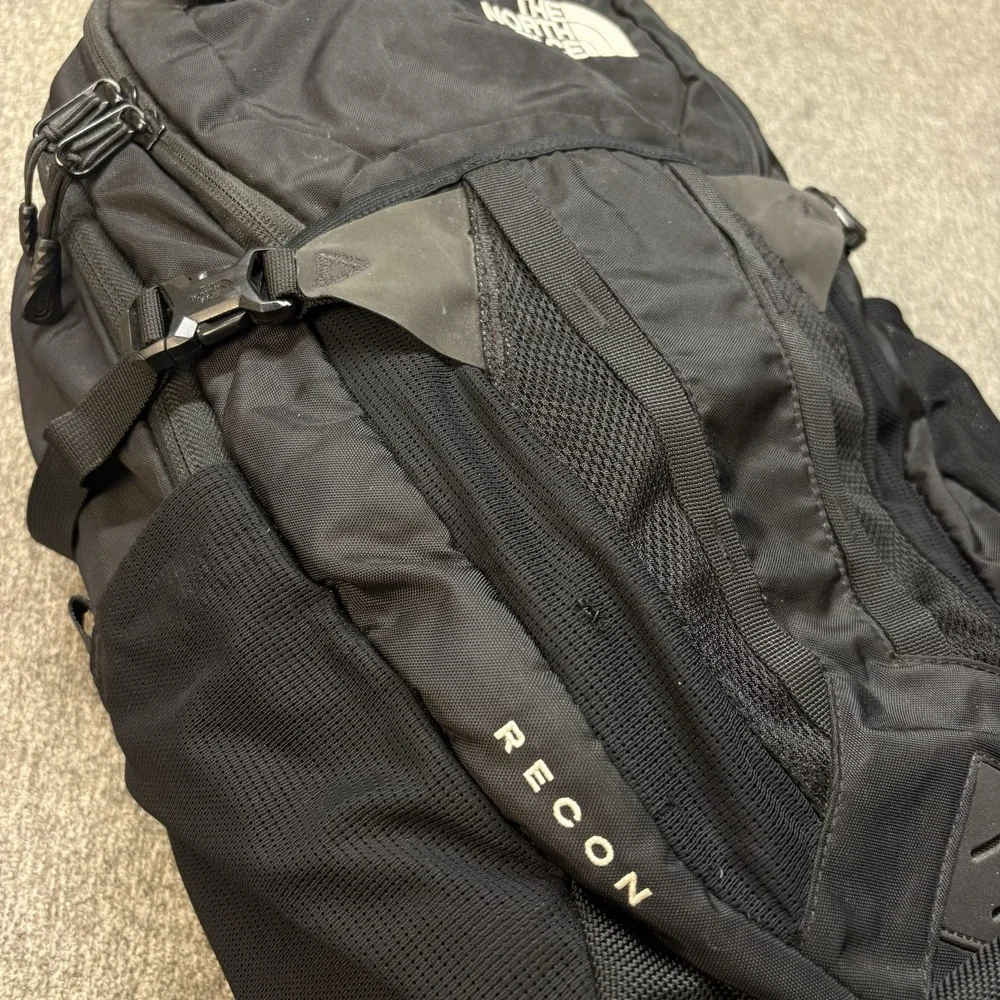 The North Face Lapttop Backpack Flexvent Black Large Recon